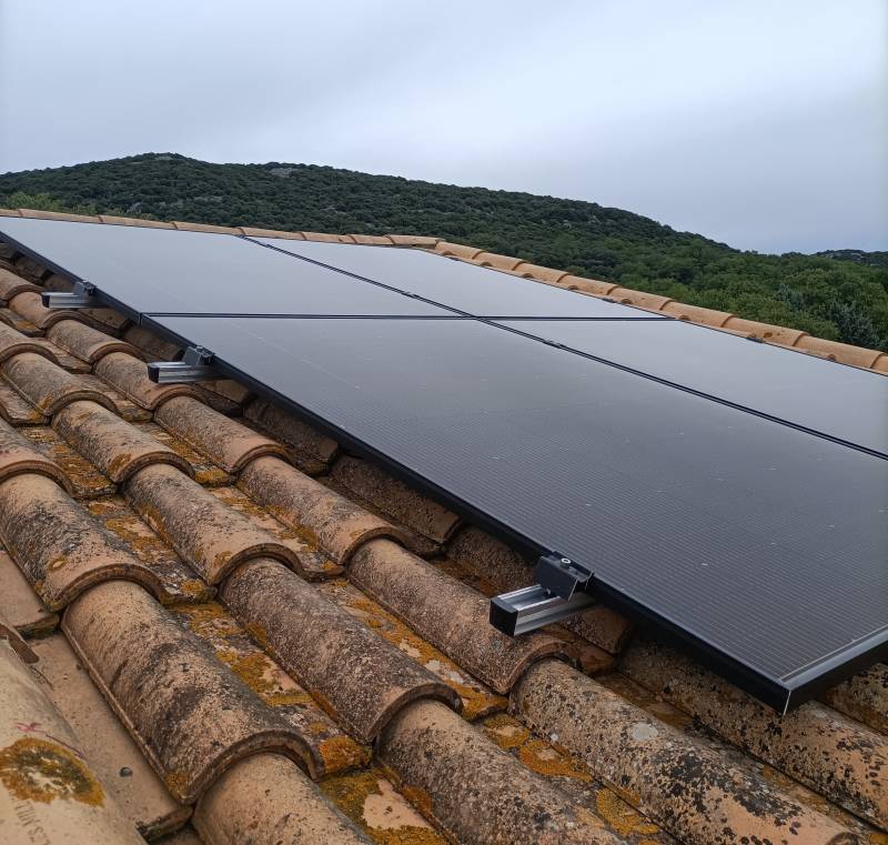 Pose de panneaux photovoltaïques Dual Sun avec micro-onduleurs à Montarnaud près de Montpellier